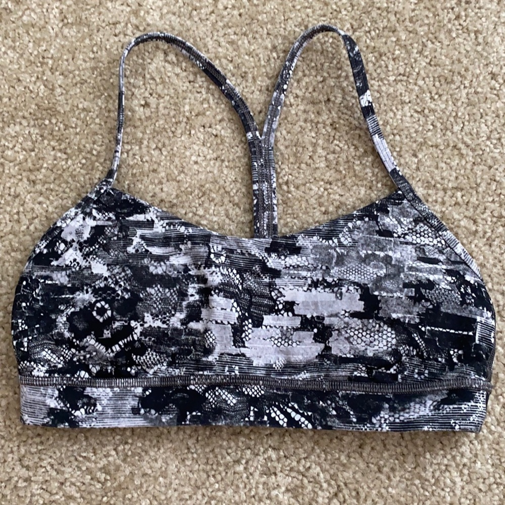 Black/White/Gray Lulu Sports Bra